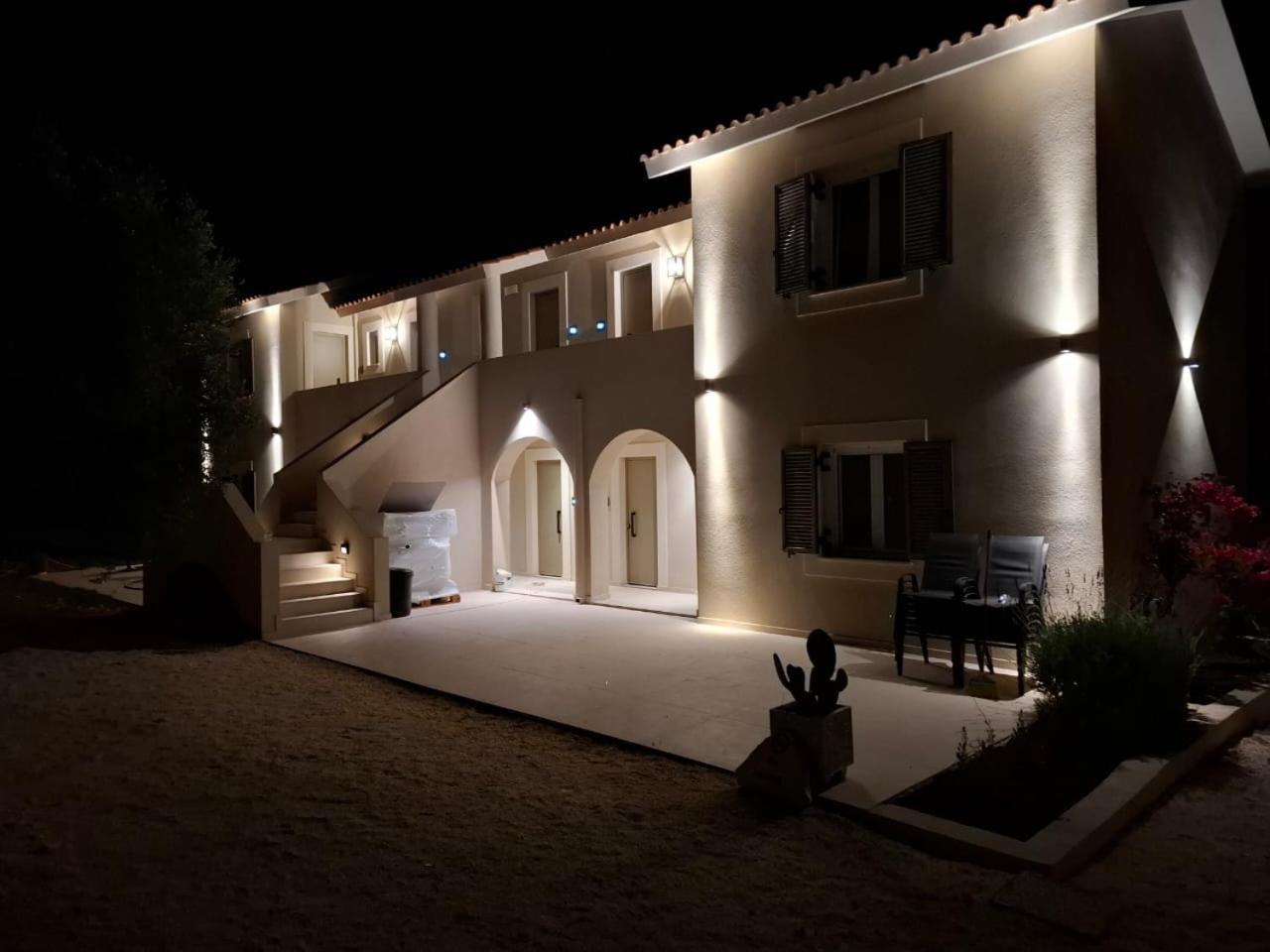 Rodi Studios 2*