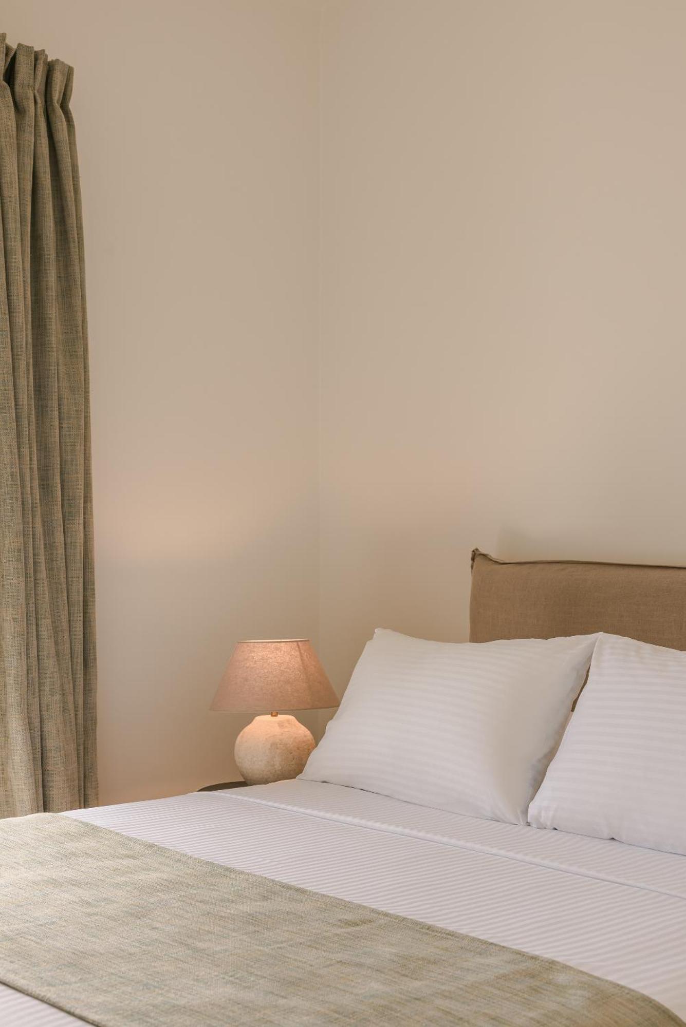 Rodi Studios Aparthotel 2*