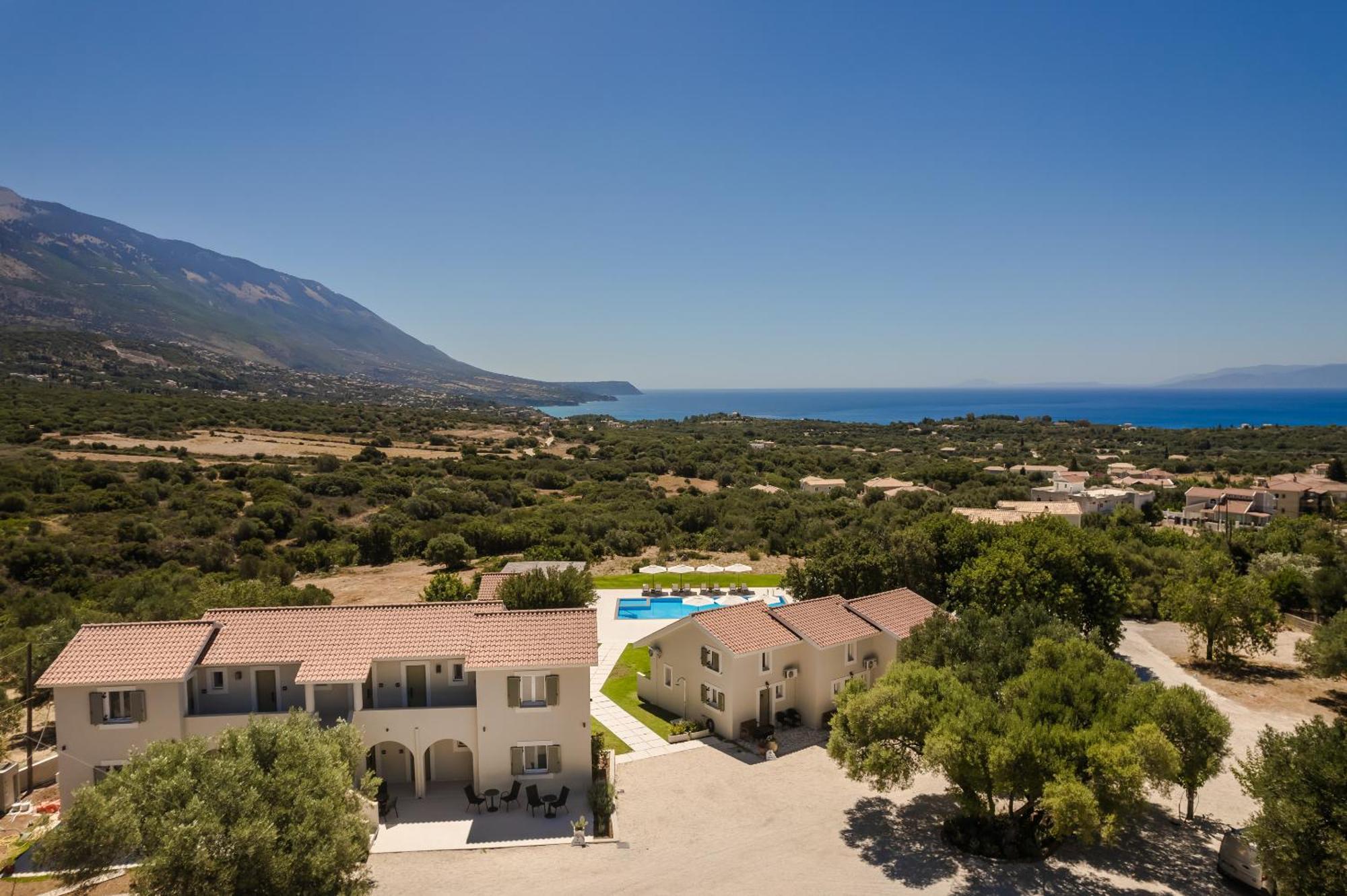 Rodi Studios Aparthotel Karavados
